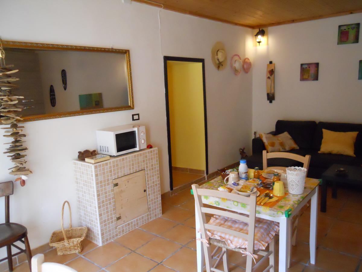Bed and Breakfast Casa Clotilde à Stazzano Extérieur photo